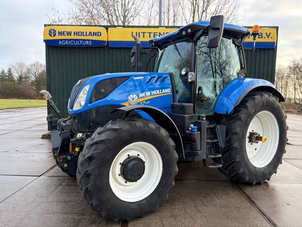 New Holland T7.210 Traktor 62.500 €