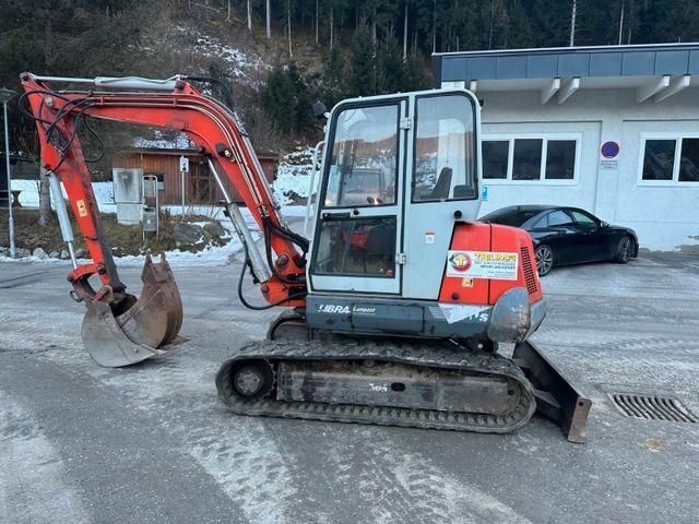 libra 150s Minikoparka 11 900 €