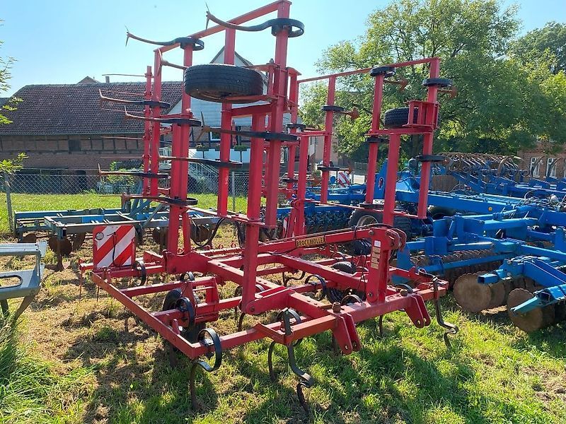 E-FARM: brockmüller federzinkengrubber 6 meter - Grubber - id INQPJNP - 4.900 € - Baujahr: 2005 - Deutschland