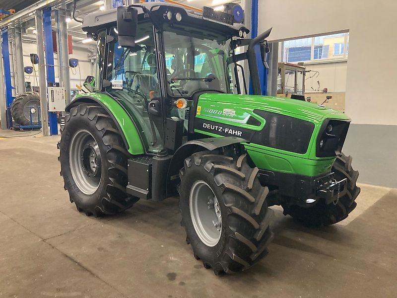 E-FARM: Deutz-Fahr 5100D Keyline - Tractor - id R2KU9X3 - 38.900 € - Año: 2022 - Horas: 713,Potencia del motor: 99,Alemania