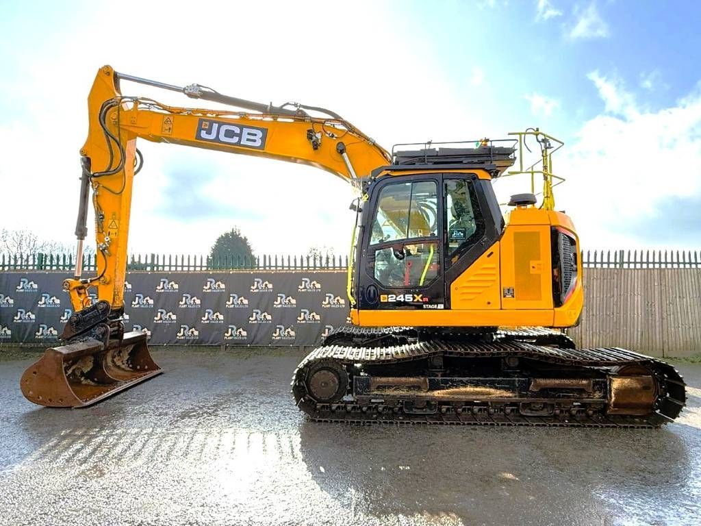 JCB 245 xr Excavadora de orugas 69.241 €