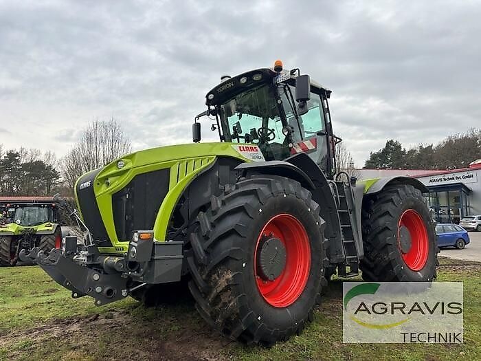 E-FARM: Claas Xerion 4200 TRAC VC - Tracteur - id RTVHYJ6 - 313 900 € - Année: 2023 - Lecture du nombre d'heure: 759,Puissance du moteur (chevaux): 462,Allemagne