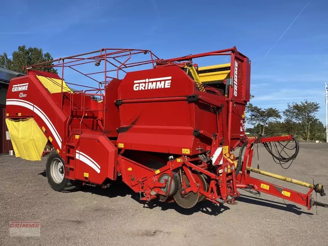 E-FARM: Grimme se 85-55 ub - Arracheuse de pomme de terre - id L6HERPT - 108 800 € - Année: 2017 - Suède