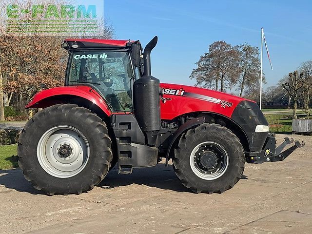 Case IH Magnum 250 Tractor 87.500 EUR
