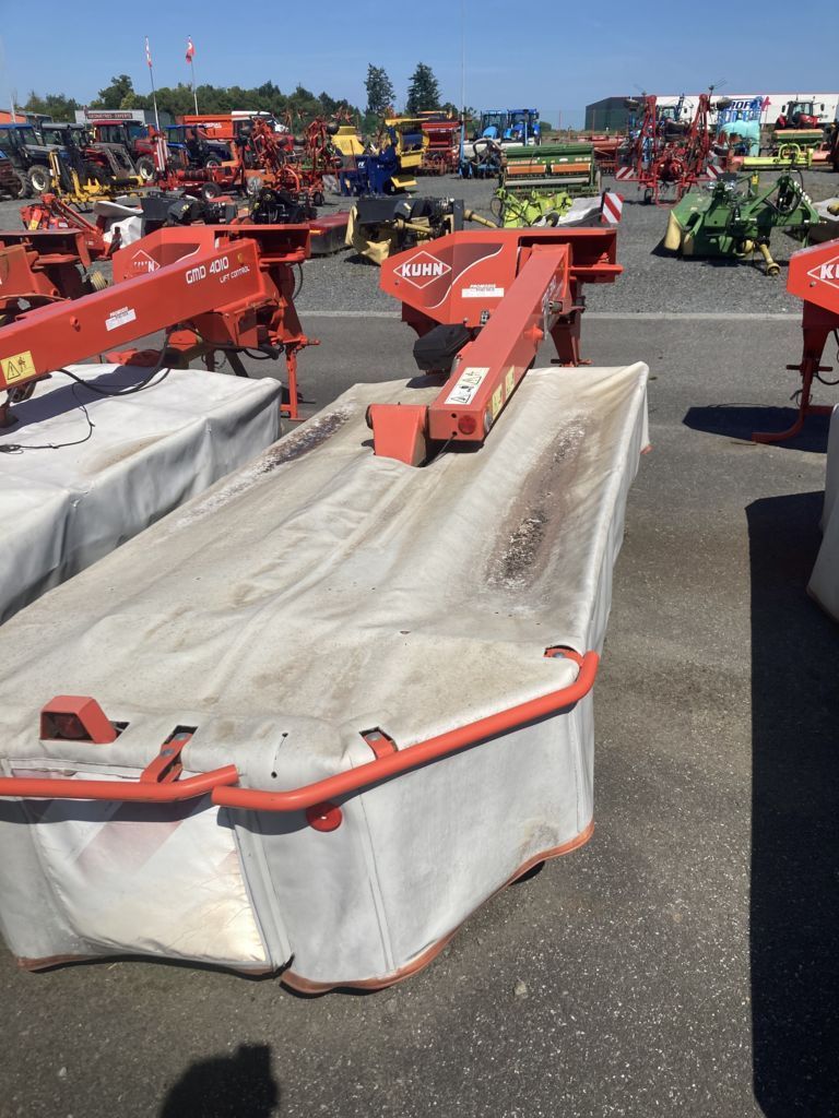 E-FARM: Kuhn gmd 3110 ff - Faucheuse - id CERWHFP - 5 200 € - Année: 2010 - France