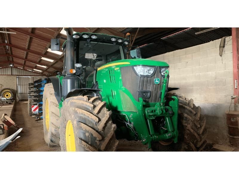 John Deere 6215 R Tractor €79,000
