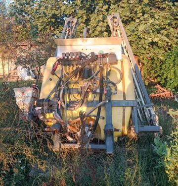 E-FARM: Caffini stand / fox 600 - Pulverizador - id 2PPM6G8 - Año: 2003 - Italia