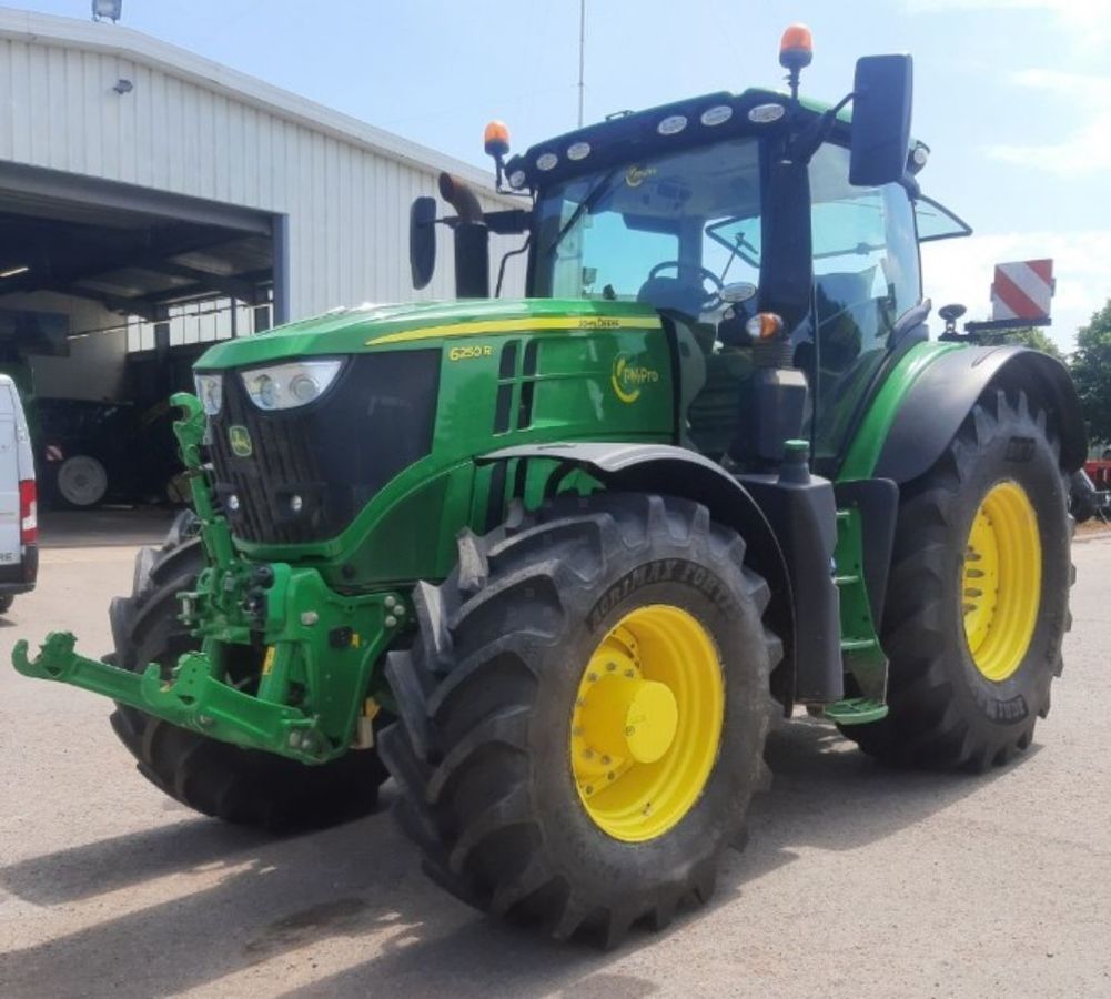 John Deere 6250 R Tractor €120,000