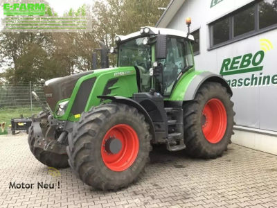 E-FARM: Fendt 828 Vario - Tractor - id Y3IWKQE - €129,000 - Year of construction: 2017 - Engine hours: 4,257,Engine power (HP): 287,Germany