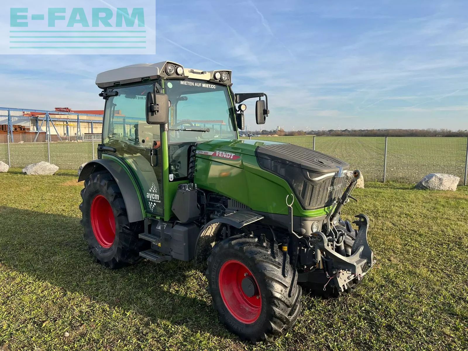 Fendt 211 F Vario Tracteur 96 000 €