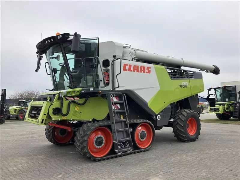 E-FARM: Claas Trion 750 Terra Trac - Cosechadora - id 5W4NNJL - Año: 2023 - Horas: 459,Potencia del motor: 435,Alemania