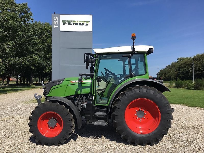 E-FARM: Fendt 209 Vario - Traktor - id RNFE1AS - Baujahr: 2024 - Abgelesene Motorstunden: 16,Motorleistung (PS): 79,Dänemark