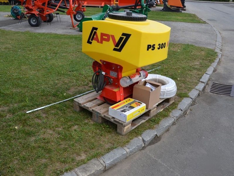 E-FARM: APV ps 300 m1 pneum. sägerät - Sembradora complementaria - id AX2BJHJ - 4159 € - Potencia del motor: 300 - Austria