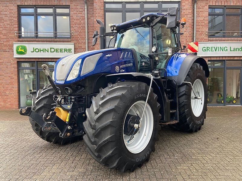 New Holland T7.315 Трактор 129 000 €
