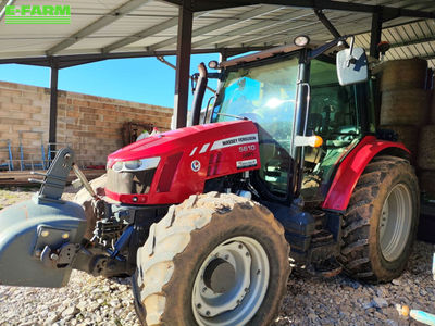 E-FARM: Massey Ferguson 5610 - Tractor - id LNJ2RDT - €42,000 - Year of construction: 2016 - Engine hours: 3,500,Engine power (HP): 100,France