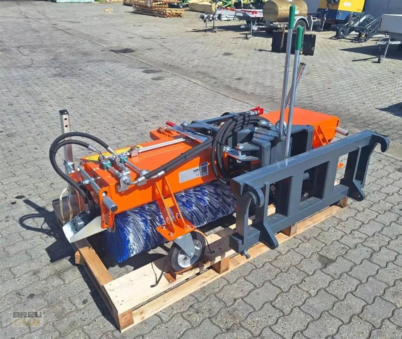 Tuchel plus 590 pro Муниципальная техника 5 874 €