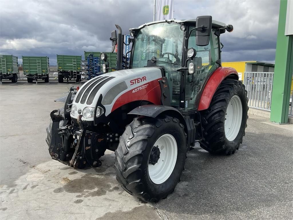 Steyr Kompakt 4075 Tractor €48,584