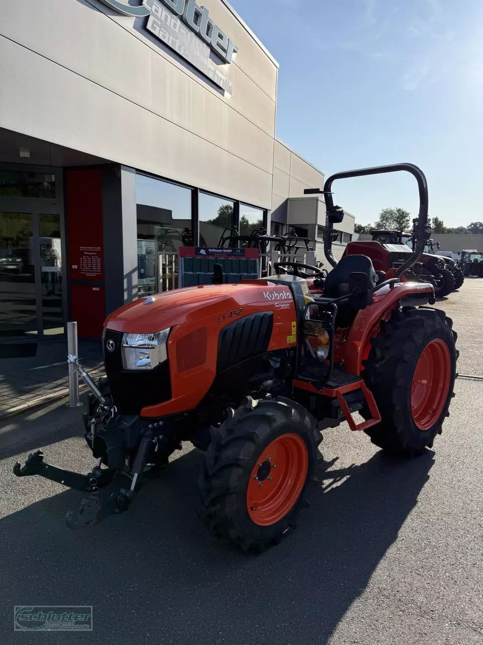 E-FARM: Kubota l1-452dhw-ec fkh/fpto/hvlb - Tractor - id PGIXERG - €28,403 - Year of construction: 2025 - Engine hours: 20,Engine power (HP): 45,Germany