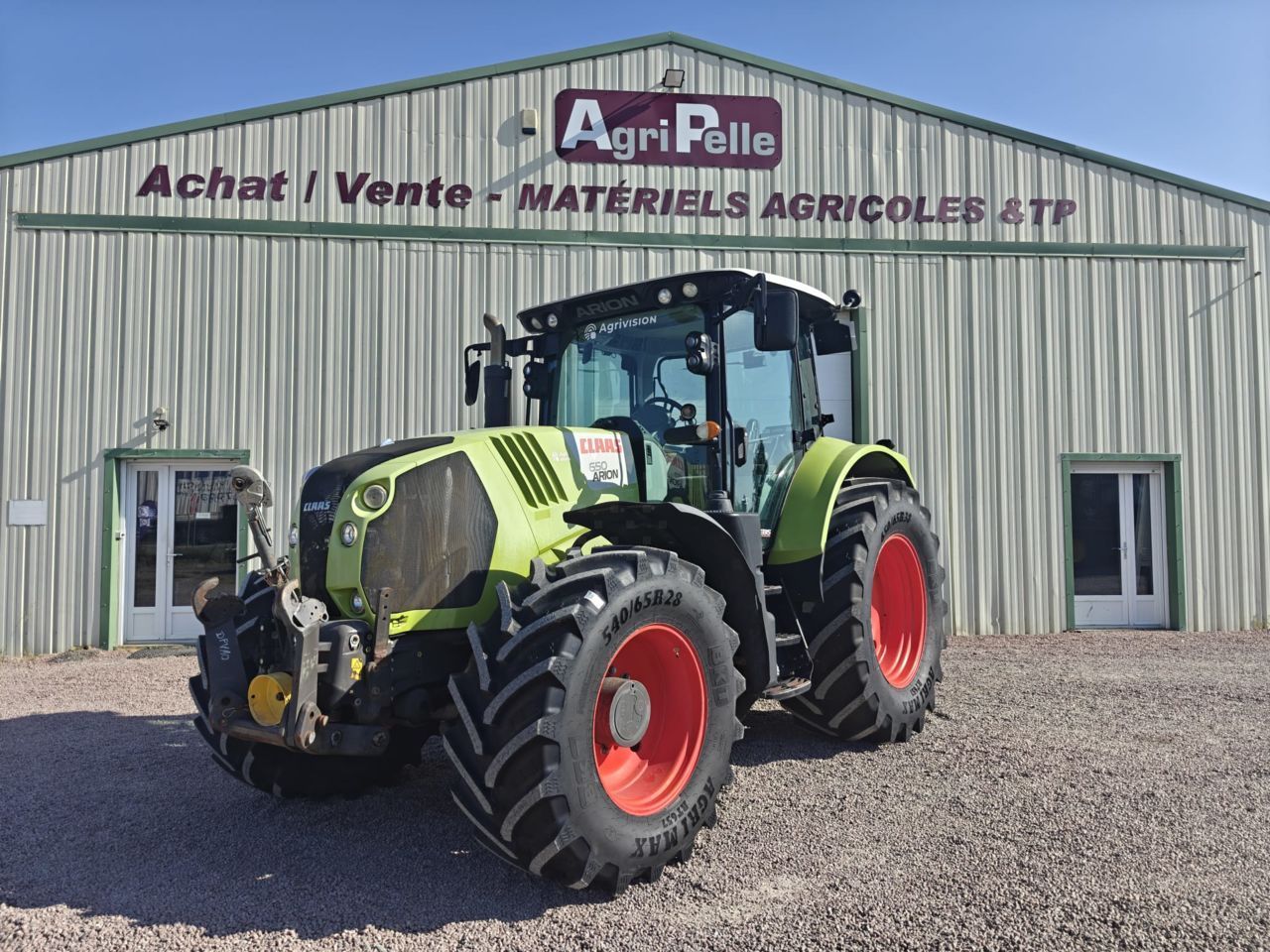 Claas Arion 650 Tractor €47,000