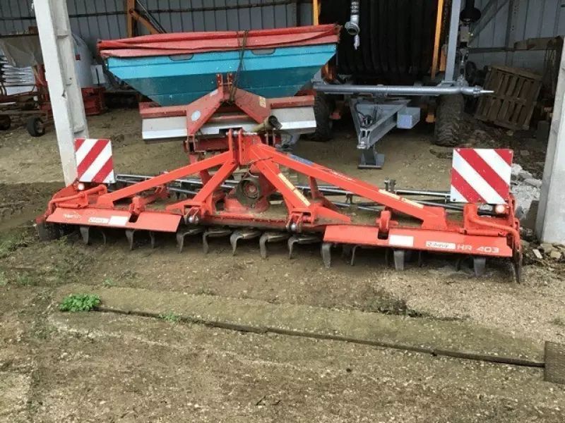 E-FARM: Kuhn herse hr 403d - Herse rotative - id CC2D2NY - 5 000 € - Année: 2008 - France