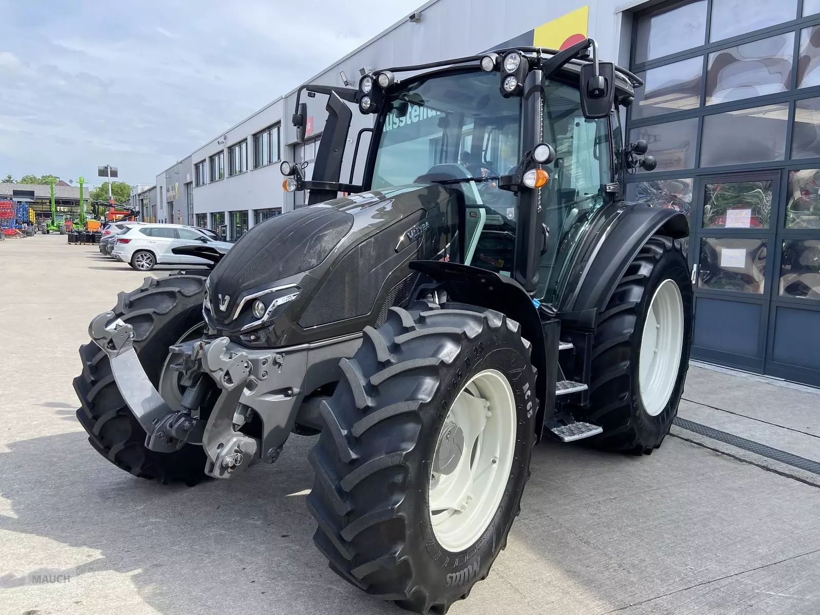 E-FARM: Valtra G105 HiTech - Tractor - id XQ4WXGT - 69.027 EUR - Anul: 2022 - Citeste ore: 1.250,Muterea motorului: 110,Austria