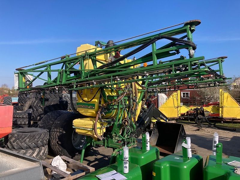 E-FARM: John Deere 4120 - Pulverizador - id PWMT6GX - 6723 € - Año: 1999 - Alemania