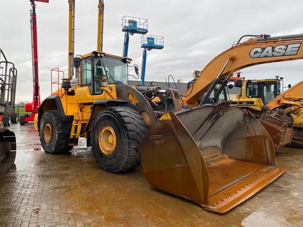 VOLVO l 260 h serwis centralne smarowanie oryginał 39t, Cargador de ruedas 108.223 €