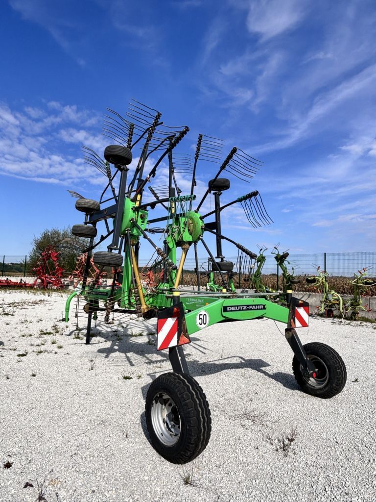 Deutz-Fahr swatmaster 7642 Tedder €7,500