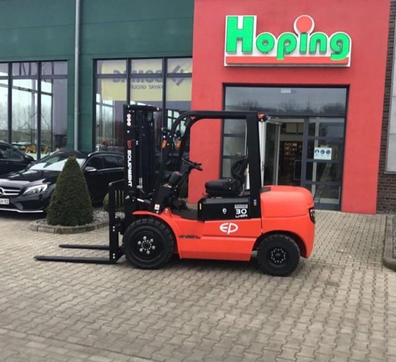 E-FARM: EP Equipment ep equipment stapler efl302 - Carretilla elevadora - id ZNVVGVC - 24.000 € - Alemania