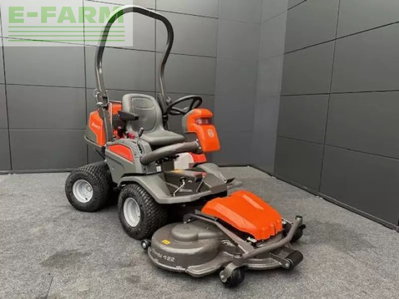Husqvarna kommunalrider p524 mit 122cm mähdeck 18,9ps Lawn mower €12,075