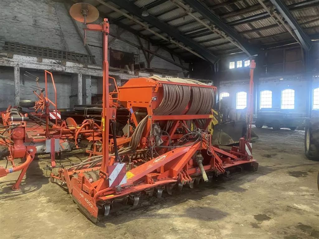 Kuhn hr4003 og venta lc402 luftsåmaskine Drilling machine combination €6,361