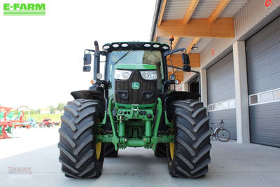 E-FARM: John Deere 6155 R - Tractor - id Z8FL6BT - €76,018 - Year of construction: 2017 - Engine hours: 8,050,Engine power (HP): 200,Austria