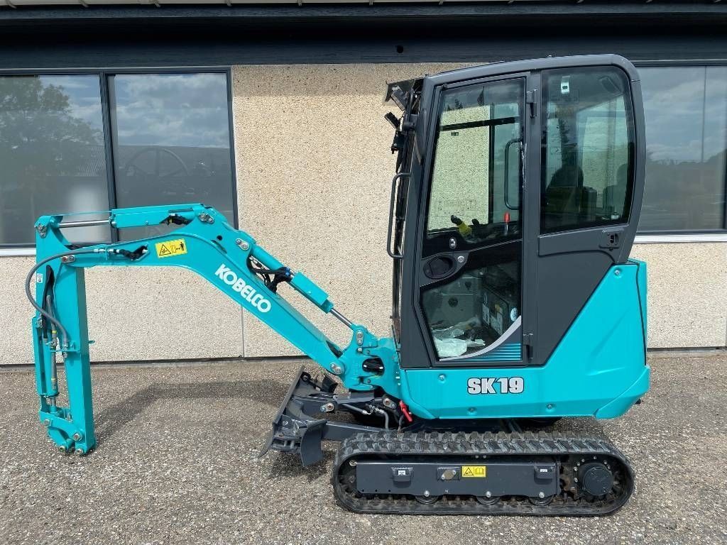 Kobelco sk 19 Minirypadlo 27 722 €