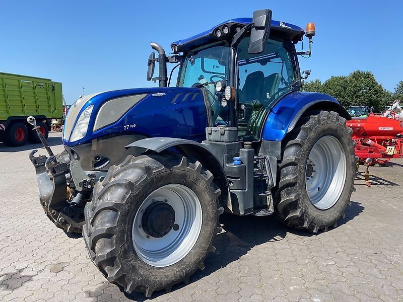 E-FARM: New Holland T7.225 - Traktor - id E4WLTAK - 99.500 € - Baujahr: 2022 - Abgelesene Motorstunden: 2.512,Motorleistung (PS): 225,Deutschland