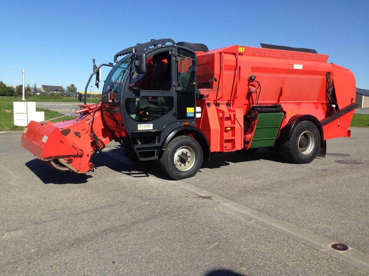 Kuhn Profile 14.1 CL feedingwagon €59,000