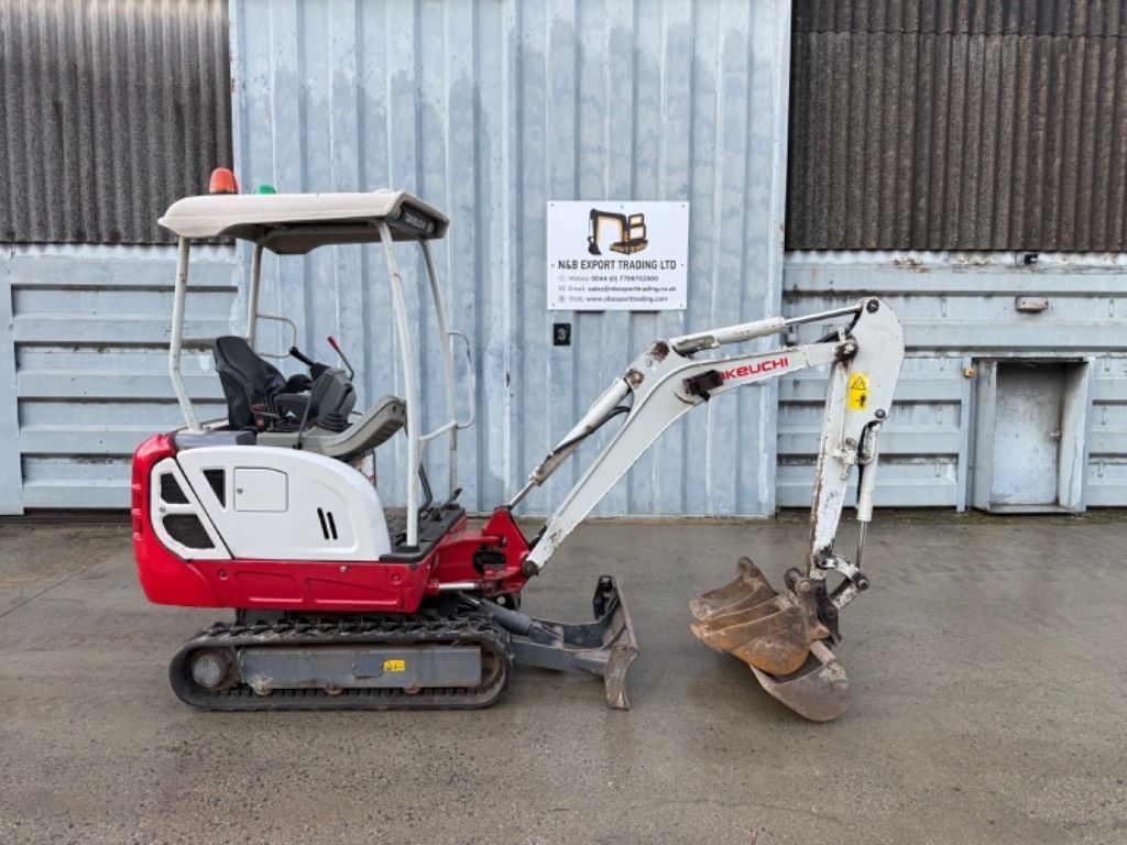 Takeuchi tb 216 Mini-pelle 12 371 €
