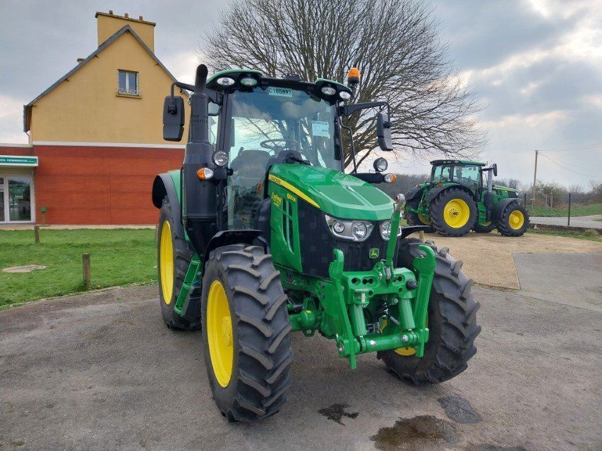 E-FARM: John Deere 6100 M - Trattore - id 4JGVKER - 85.900 € - Anno di costruzione: 2023 - Ore: 405,Francia