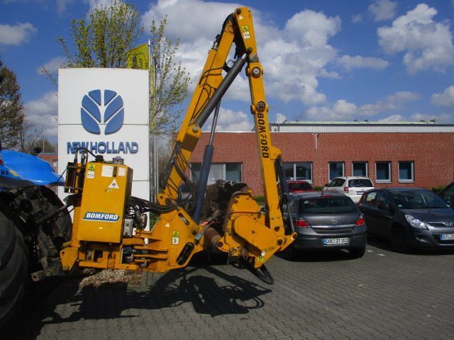 E-FARM: Bomford b81-81 - Topper - id NCUN5KK - 10.841 € - Deutschland