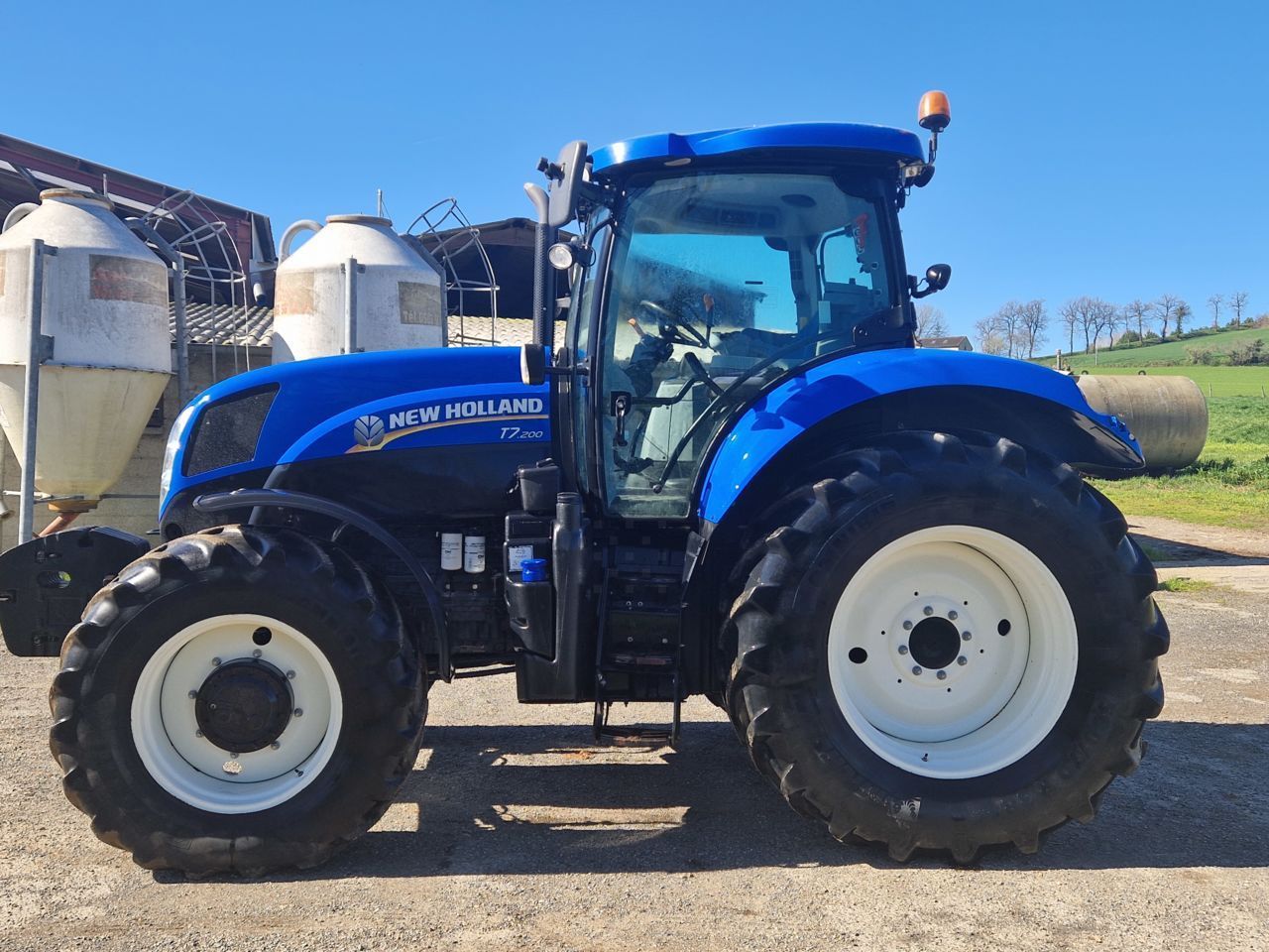 New Holland T7.200 Tractor €40,000