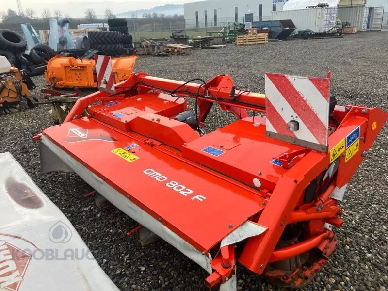 Kuhn GMD 802 F Mower €5,500