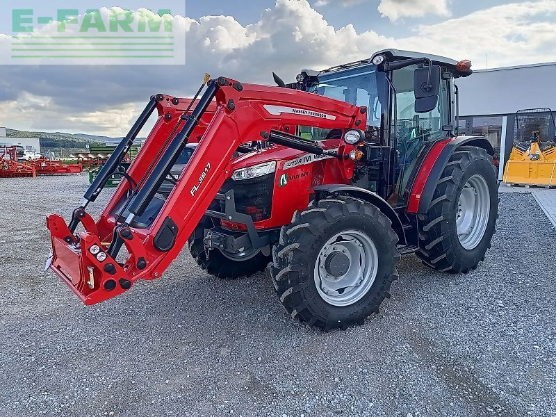 Massey Ferguson 4708 M Traktor