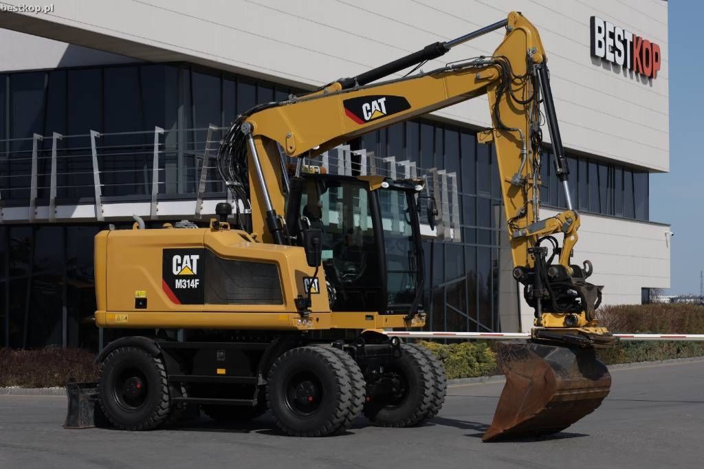 Caterpillar m314f Pelleteuse sur roue 88 500 €