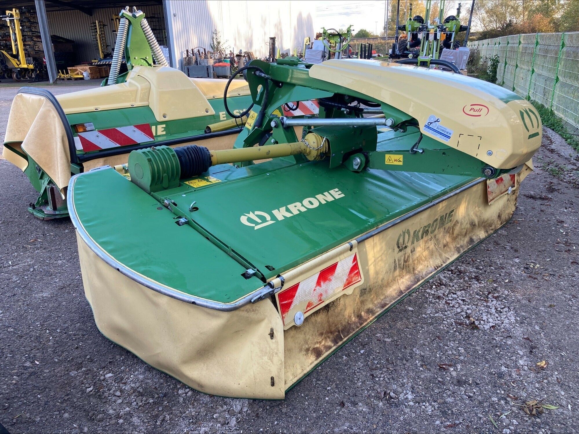 E-FARM: Krone easy cut f 320 - Faucheuse - id IKENZIU - 12 300 € - Année: 2022