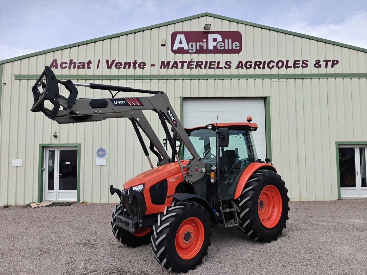 Kubota M5111 Traktor 39 500 EUR
