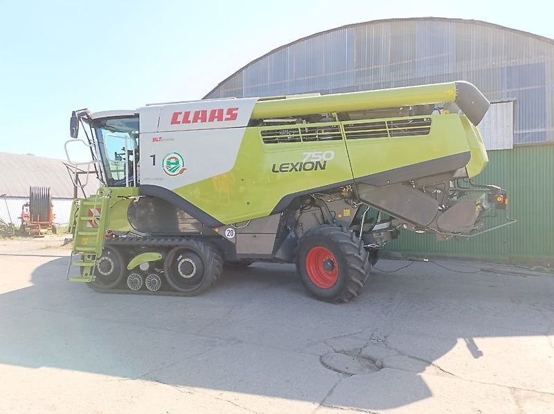 E-FARM: Claas Lexion 750 - Moissoneuse-batteuse - id FVQCDKE - 168 000 € - Année: 2016 - Lecture du nombre d'heure: 1 962,Puissance du moteur (chevaux): 435,Allemagne