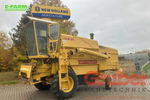 New Holland CX 8030 combine 15.819 €