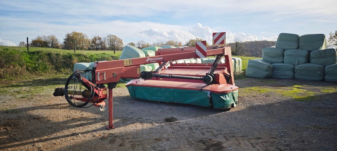 Kverneland taarup 4228 lt Mower €5,000