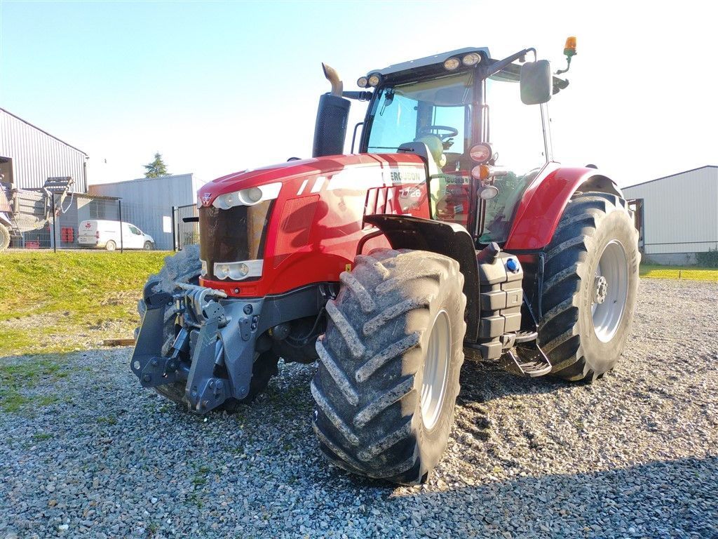 Massey Ferguson 7726 Tractor €99,000