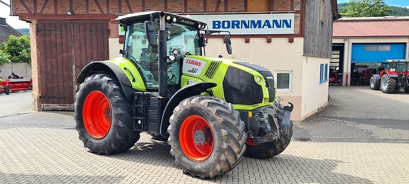 E-FARM: Claas Axion 870 CMATIC CEBIS - Tractor - id ZGVWVNI - €88,500 - Year of construction: 2019 - Engine hours: 5,530,Engine power (HP): 284,Germany