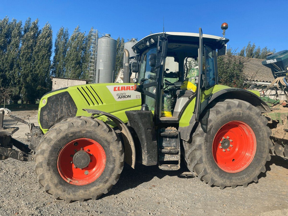 Claas Arion 620 Tractor €68,000